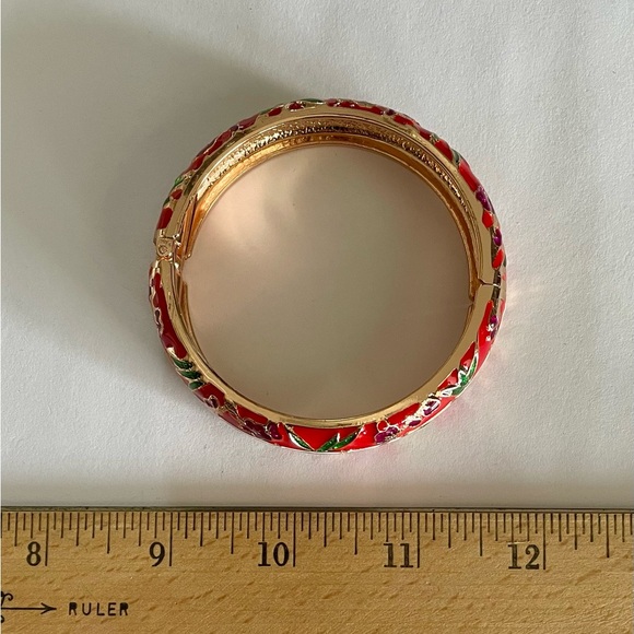 NWOT Hawaii Floral Hinged Bangle Bracelet - Picture 5 of 10